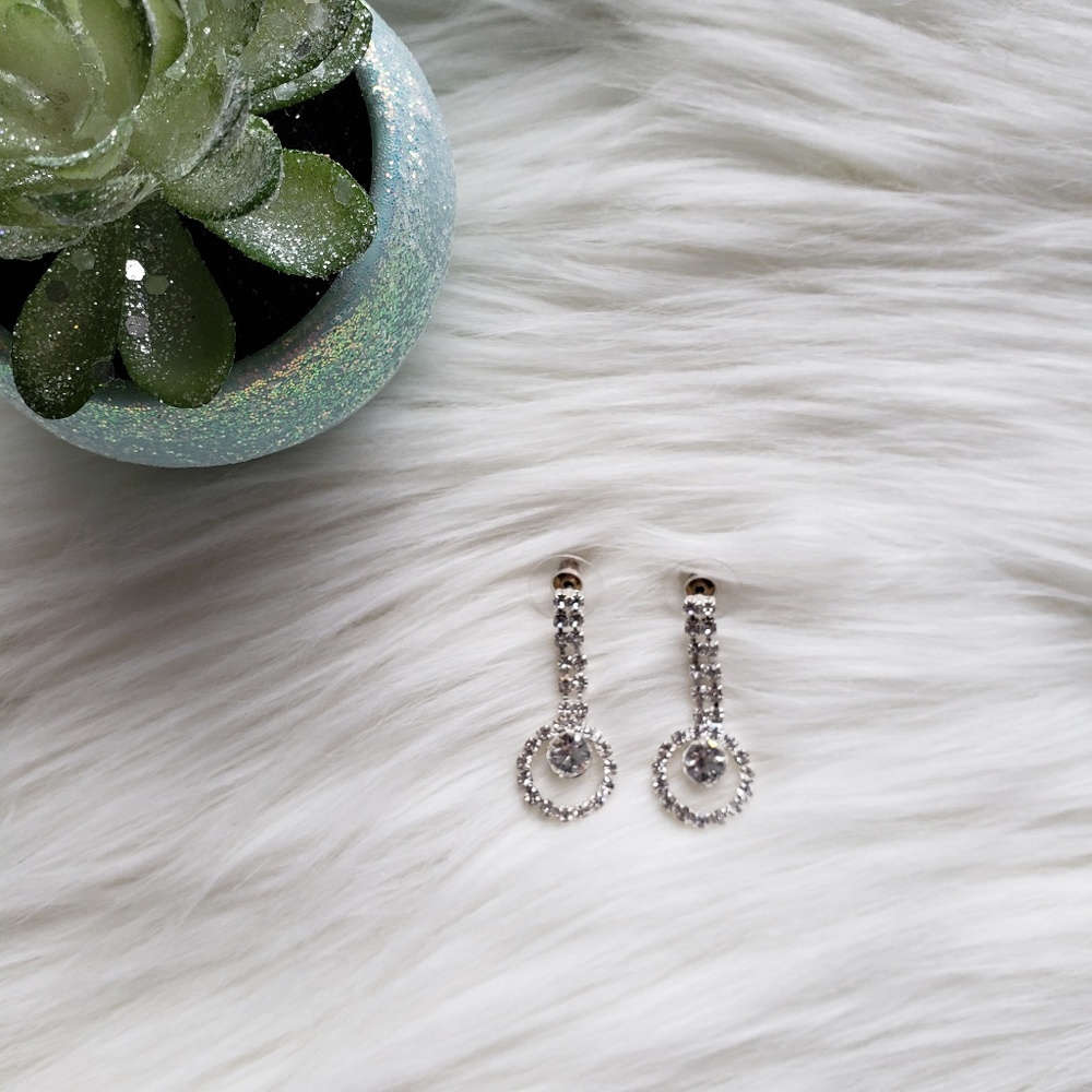 Rhinestone Diamond Sparkle Dangly Earrings - Picture 2 of 6